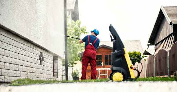 Animal Enclosure Cleaning in Braidwood, IL